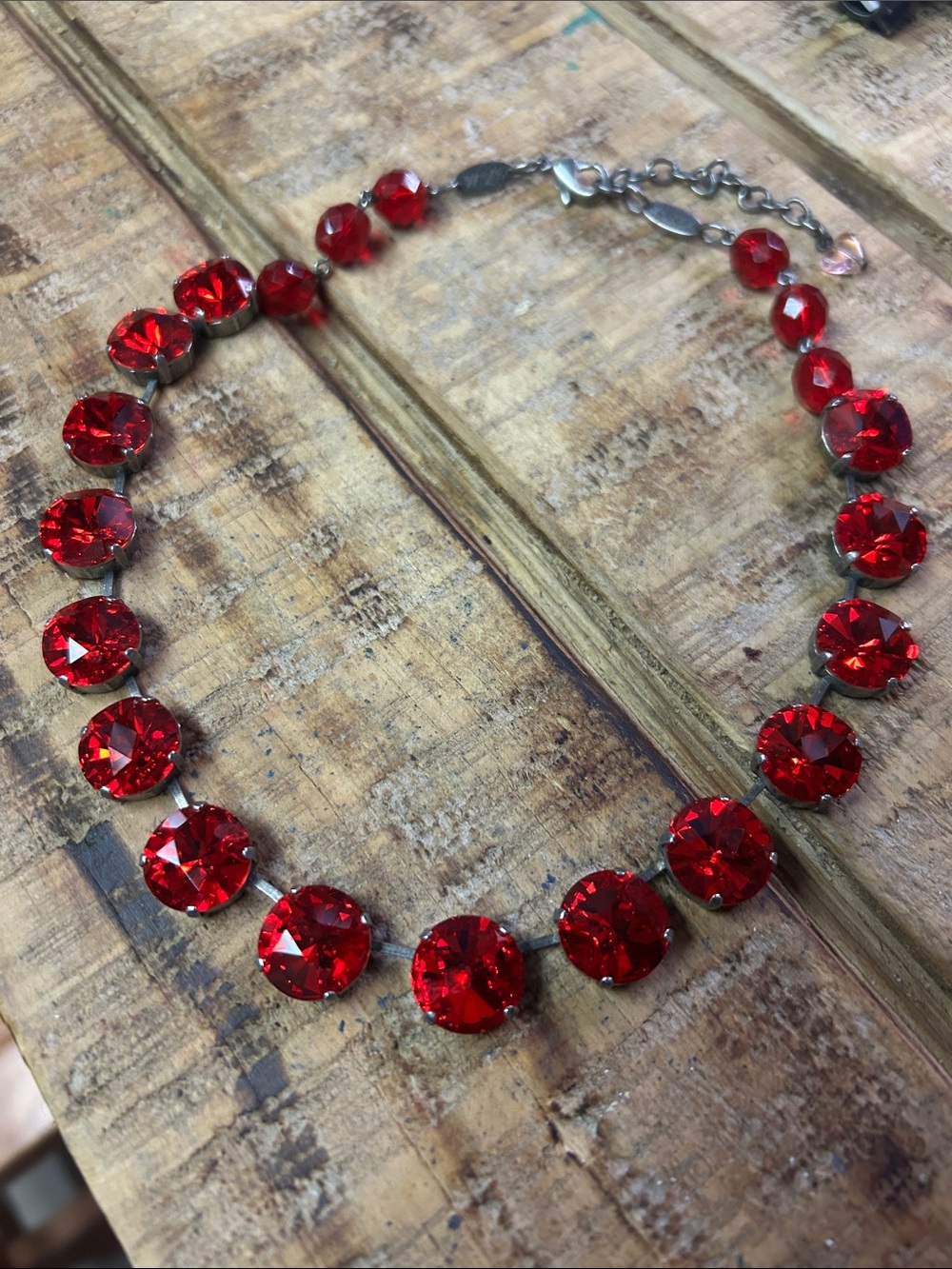 Sabika choker